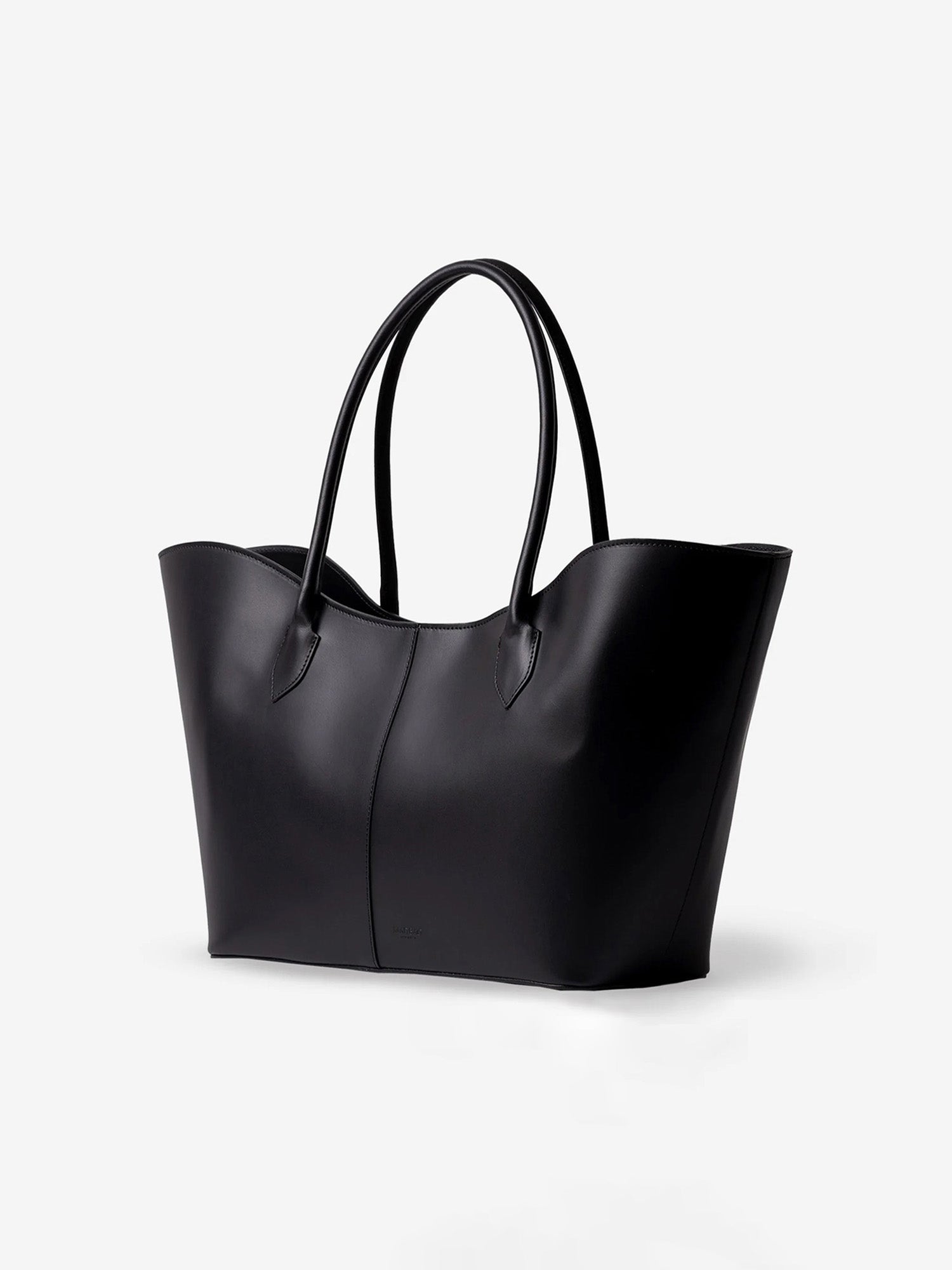 LOREN in Pelle Calfskin Jet Black